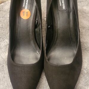 Elegant Black Heels for Women